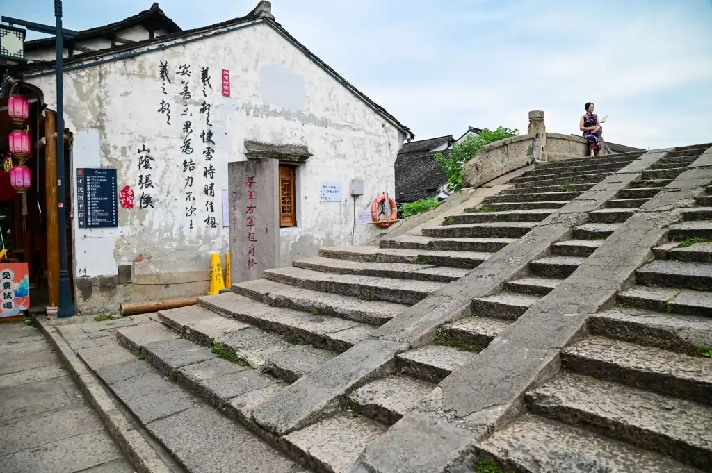 湖北企业如何选择高精度减速机:瑜钟陈产品方案解析
